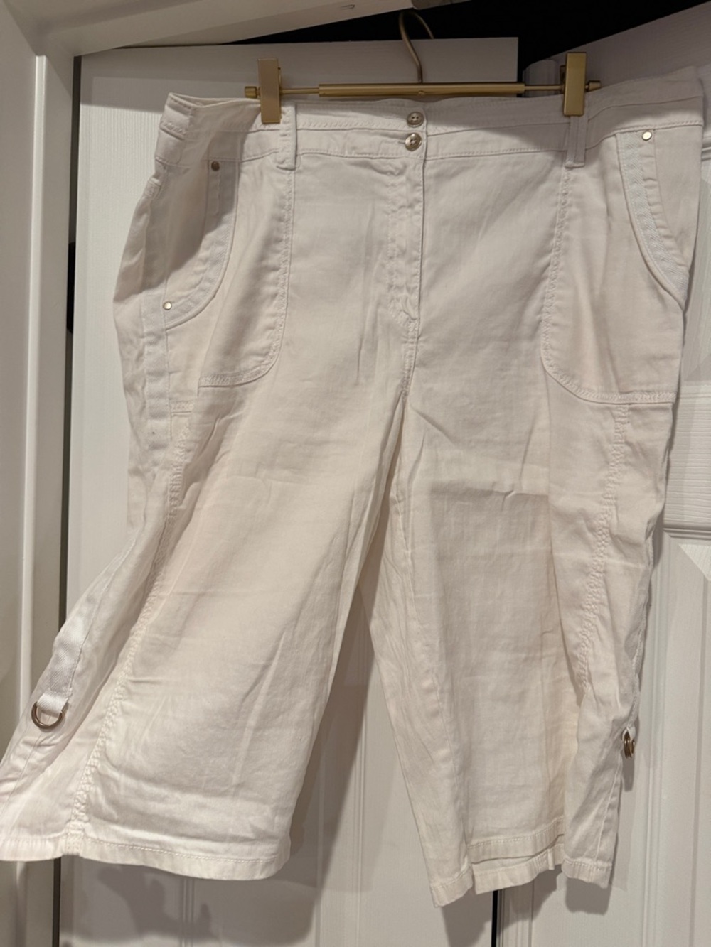 Chico’s White Linen Shorts, Size 3 (XL)
